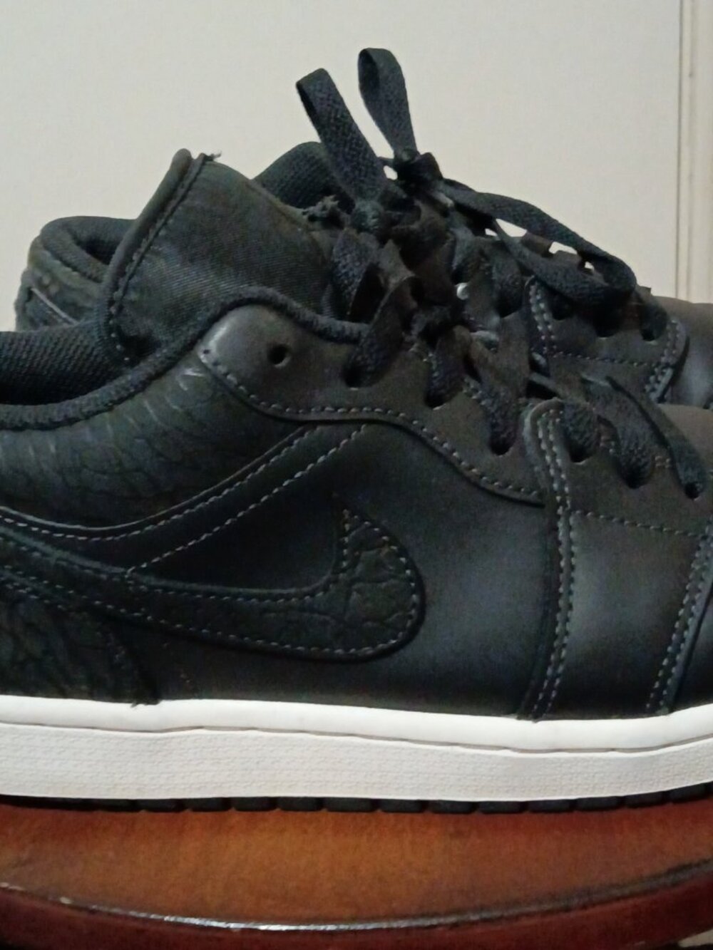 Men's Air Jordan 1 SE Low - Black Elephant FB9907-001 - Size 9.5 - Picture 4 of 15